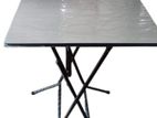 Folding table