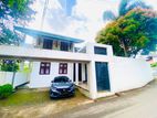 For Rent: Spacious Two-Story House in Madinnagoda, Rajagiriya