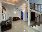 FOR SALE: 2-Story 5-Bedroom House in Kiribathgoda | 8 Perches
