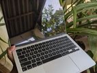 Apple Macbook Air m2
