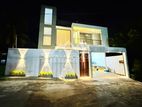 For Sale: Modern House in Pannipitiya