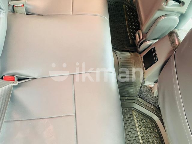 Ford Laser 2004 photo 5