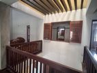 Four Bathroom Fully Furnished Luxury House with Lake View