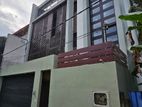 Four Bedroom Luxury New House of Rent in Talawatugoda