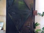 Four Piece Gate
