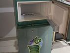 Sisil Refrigerator