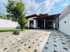 Full Fill Brand New House In Athurugiriya