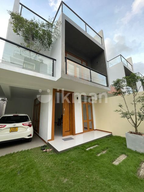 Fully A/C Brand New House For Rent In Battaramulla [ 2275C ] | ikman
