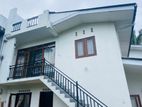 Fully Furnished 1st Floor Apartment with The Roof Top Rent Moratuwa
