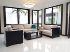 Fully Furnished 4BR Luxury House with Pool – Battaramulla