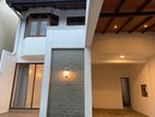 Fully Furnished House for Rent in Colombo 7 - PDH44