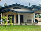 fully furnished House for rent ja-ela Udammita