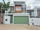Fully Furnished Luxury Three Story House for Sale Battaramulla