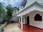 Fully tiled 2 story house for Rent in Nawinna.