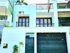 Furnished 4 Bedrooms House For Rent in Colombo 05 - PDH47