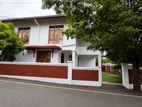 Furnished Luxury House at Secured Neighborhood, Close to Battaramulla