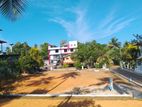 ගාල්ල බද්දේගම පාරෙන් බිම් කොටස් කිහිපයක්