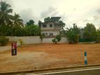 ගාල්ල බද්දෙගම පාරෙන් ඉඩමක්