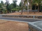 ගාල්ල කරාපිටිය රෝහල පාරෙන් බිම් කොටස්