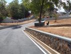 ගාල්ල කරාපිටියෙන් බිම් කොටස්