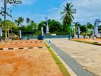 ගාලු පාරෙන්ම වාද්දුව තල්පිටියෙන් බිමි කොටස් කිහිපයක් H37