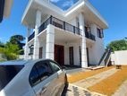 Galle Road - 14.6 Perch Luxury 3 Storied House in Rawathawatta