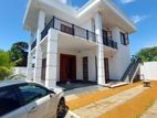 Galle Road / 14.6 Perches - Luxury House For Sale Rawatawatta