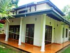 Gampaha : 5BR (27.5P) Luxury House for Sale in Asgiriya