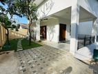 Gampaha Rooms for Rent - Working Girls