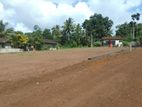 Gampaha උඩුගම්පොලින් වටිනා බිම්කොටසක් විකිණීමට