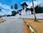 Gampaha Yakkala නගරයෙන් නුවර පාරට අතේ දුරින් වටිනා බිම් කොටස් කිහිපයක්