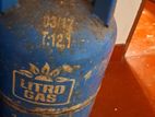 Cylinder with Gas