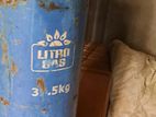 gas cylinder