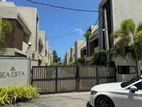 Gated community House for sale in mount Lavinia