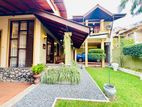 Gated Community Luxury House – 10.2 Perches Hokandara
