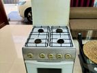 4 Burner Gas Stove