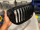 Gen/New BMW 740e 740Le G11 2018 M Performance black bumper shell grilles