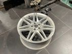 Genuine Mercedes E E200 E300 AMG 19” Alloy wheel front