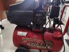 Giant Air Compressor 30 L
