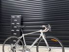 Giant Defy 3 Road Bicycle