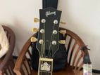 Gibson J200 Jumbo Acoustic Guitar - Cutaway