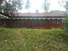 Giriulla : 6 BR House (4 Acer Land) 100 cube crusher for Sale in Pannala