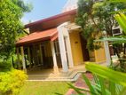 ගියපු ගමන් පදිංචිවෙන්න ගෘහ භාණ්ඩ ‎සමග පර්චස් 17 ඉඩම හා අන්ගසම්පූර්ණ නිවස