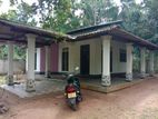 ගම්පහ - කොටදෙනියාවෙන් ලක්ෂ 63 කට අංගසම්පූර්ණ නිවසක්