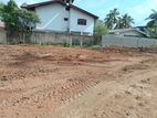 ගම්පහ මහනගරසභා සීමාවෙන් බිම් කොටස් කිහිපයක් විකිණීමට