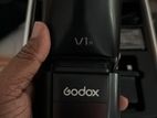 Godox V1 Flasher