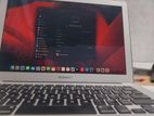 Apple MacBook Air 13-inch