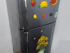 Refrigerator LG