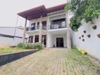 Good Condition Upstairs House Sale Kottawa