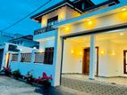 Good Floor Brand New Upstairs 4 Bed Rooms House For Sale in Negombo